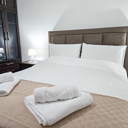 Lake Park 2Br Apartment Tiran Dış mekan fotoğraf
