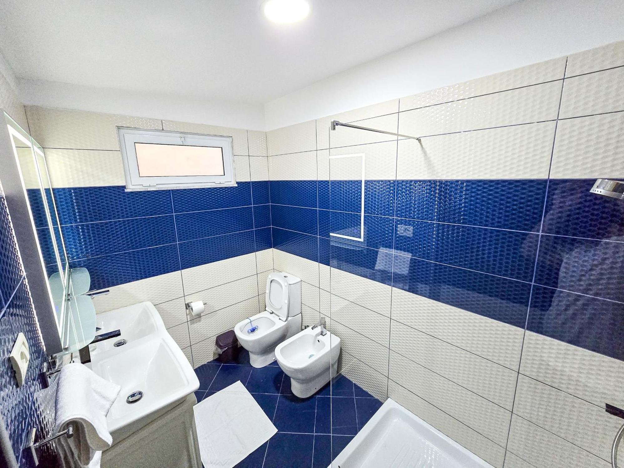 Lake Park 2Br Apartment Tiran Dış mekan fotoğraf