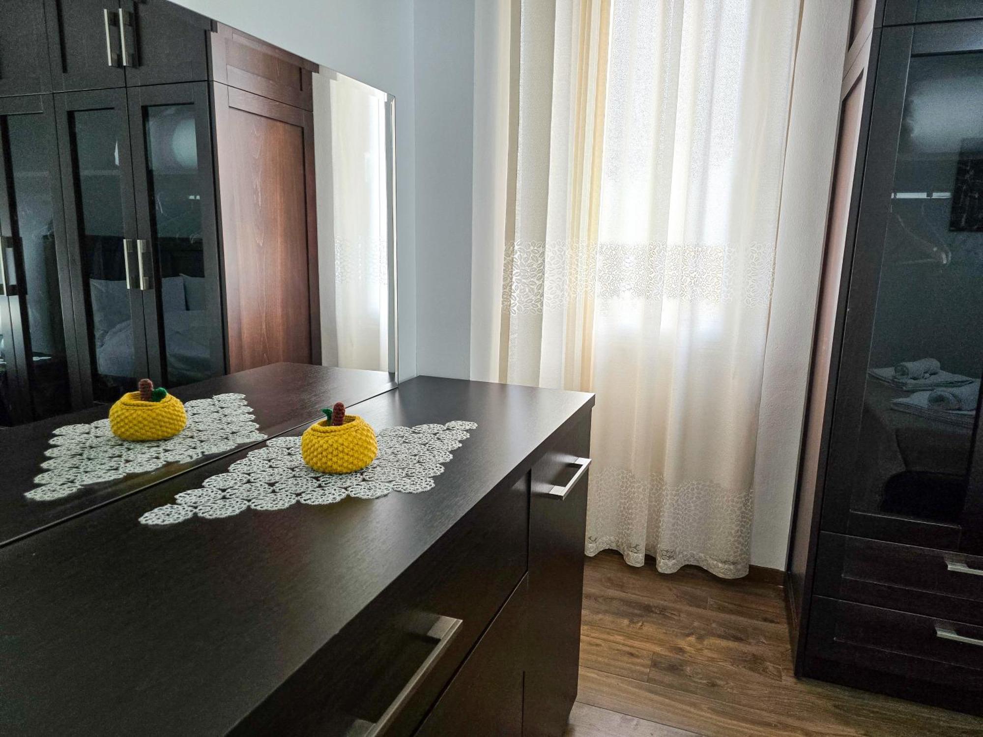 Lake Park 2Br Apartment Tiran Dış mekan fotoğraf